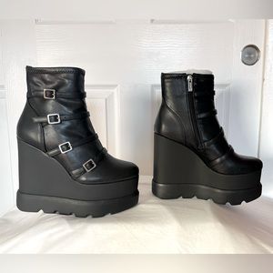 Jessica Simpson Chaela Wedge Bootie